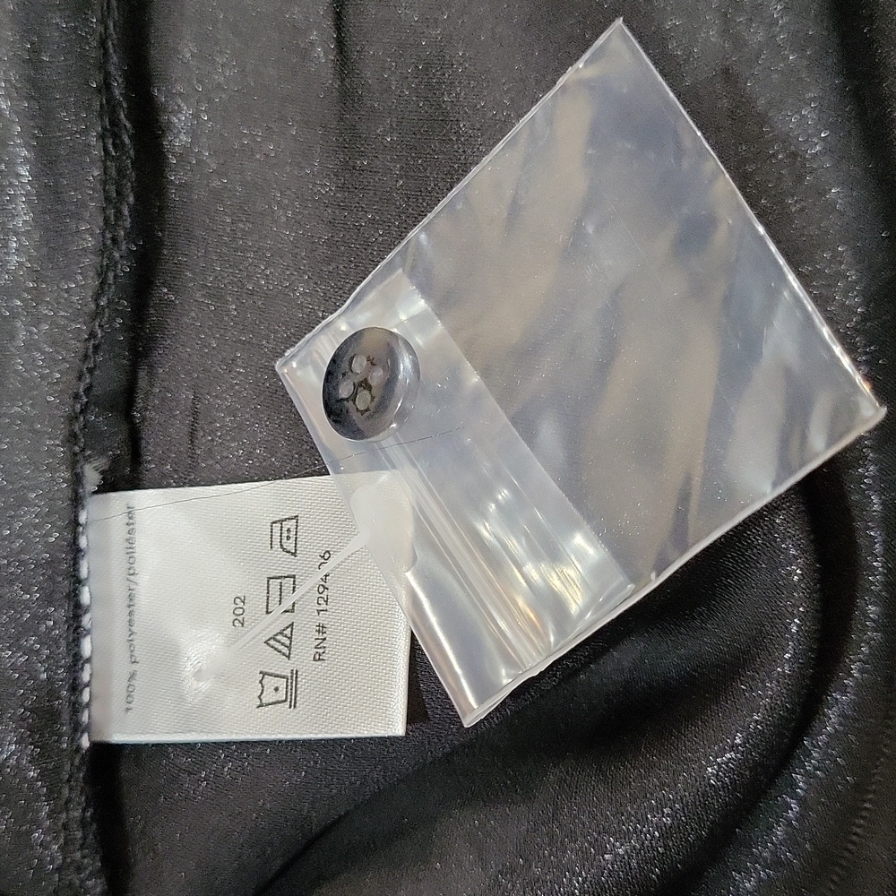 VENUS Sheer Button Down Blouse - Picture 6 of 7